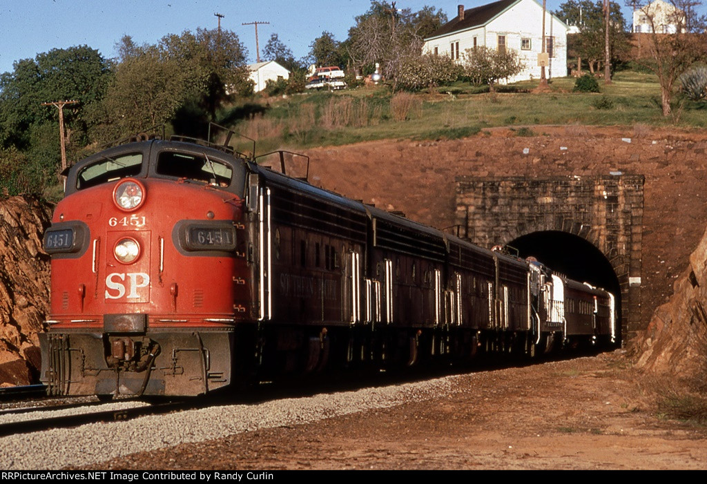 SP 6451 West at Tunnel 18